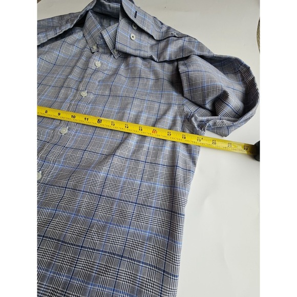 UNTUCKit Men's Small Slim Fit Wrinkle Free Plaid Button Down Shirt - Picture 3 of 5